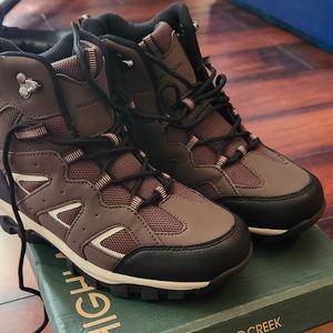 Highland Creek Boys' Wilder Hiking Boots
